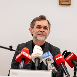 Pressekonferenz zur Ernennung des Erzbischofs